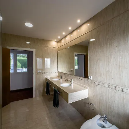 Con Piscina, Jardin Y Aire Acondicionado En La Eliana-l'eliana Villa Valence