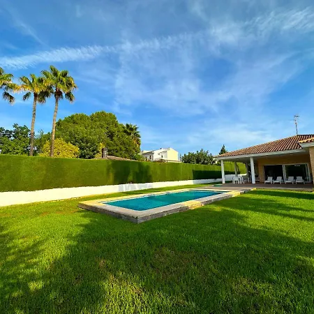Con Piscina, Jardin Y Aire Acondicionado En La Eliana-l'eliana * Valence
