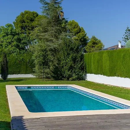 Con Piscina, Jardin Y Aire Acondicionado En La Eliana-l'eliana Villa Valence